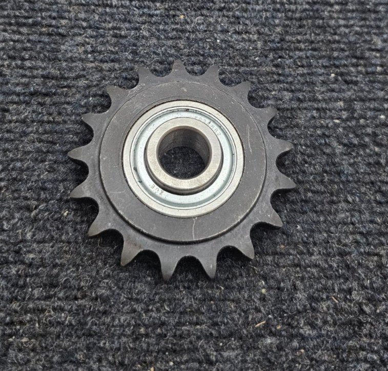 AMEC 40BB17H: 5/8" Bore Idler Sprocket 17 Tooth, 203KRR2 Bearing