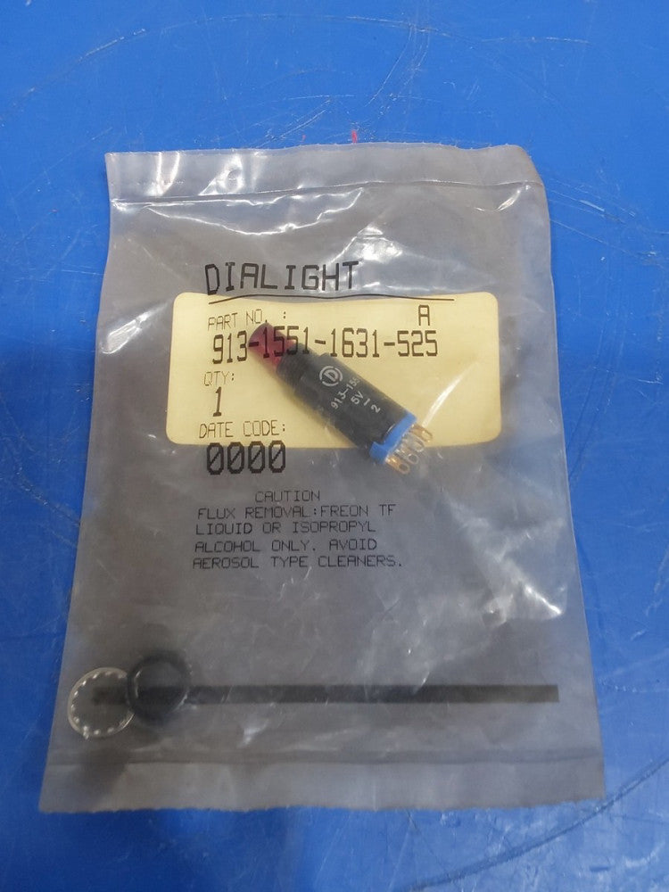 DIALIGHT 913-1551-1631-525 / 91315511631525 (BRAND NEW)