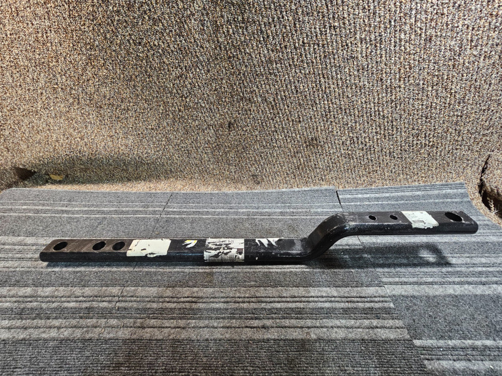CNH 47582007 SWINGING DRAWBAR FOR TRACTORS TS6.110 TS6.120 TS6.130 TS6.140