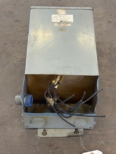 MAGNETEK POWERFORMER OUTDOOR TYPE 3R CAT NO. 211-111 PH. 1