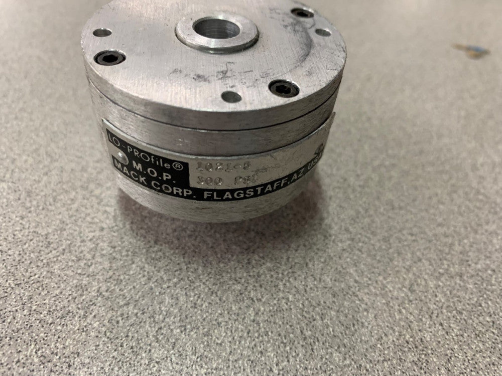 NEW NO BOX MACK CYLINDER 1021-5