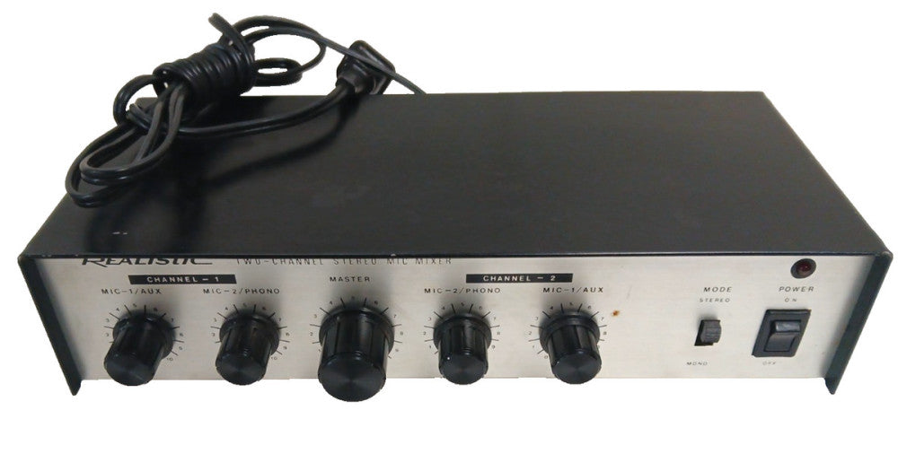 REALISTIC TWO-CHANNEL STEREO MIC MODEL 33-1057A  AC120 V 60 HZ 4 WATTS 71" CORD