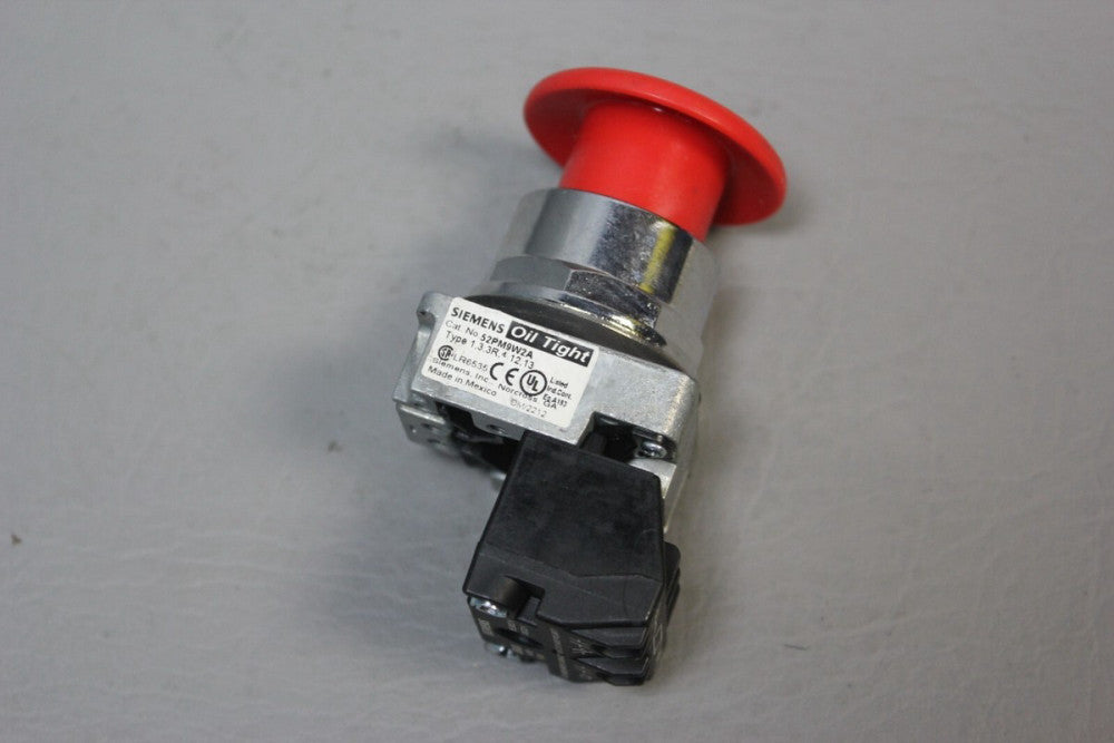 UNUSED SIEMENS MUSHROOM PUSH BUTTON SWITCH RED OIL TIGHT 52PM9W2A