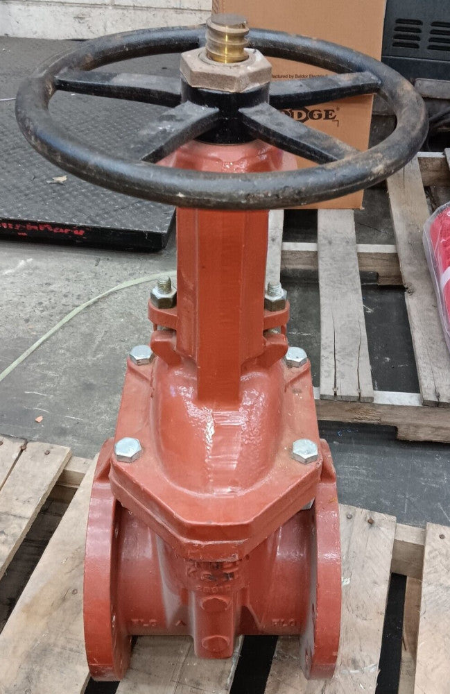 KENNEDY KS II 6 INCH GATE VALVE 6 AWWA 200W 2B312