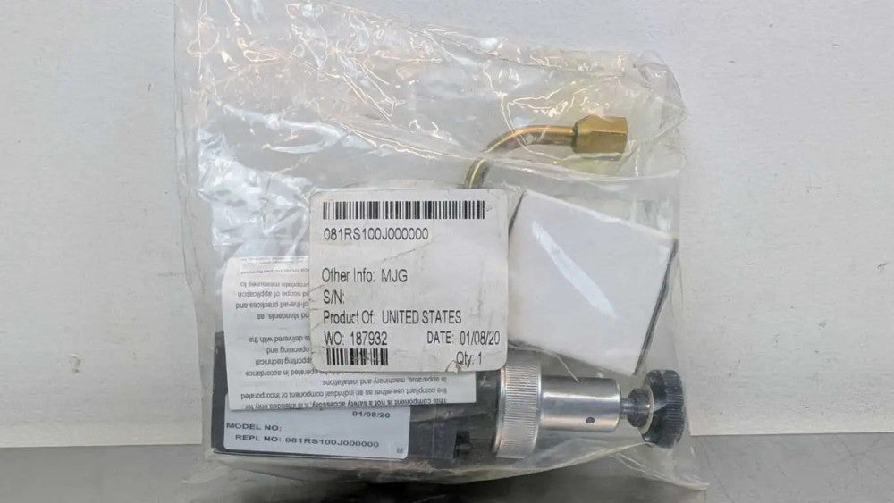 Numatics 081RS100J000000 Sandwich Single Air Regulator Max 46 cfm 10-130 PSI