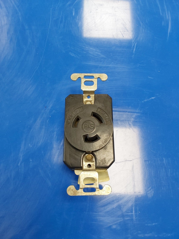 NEMA L5-20 20A-125 V P&S