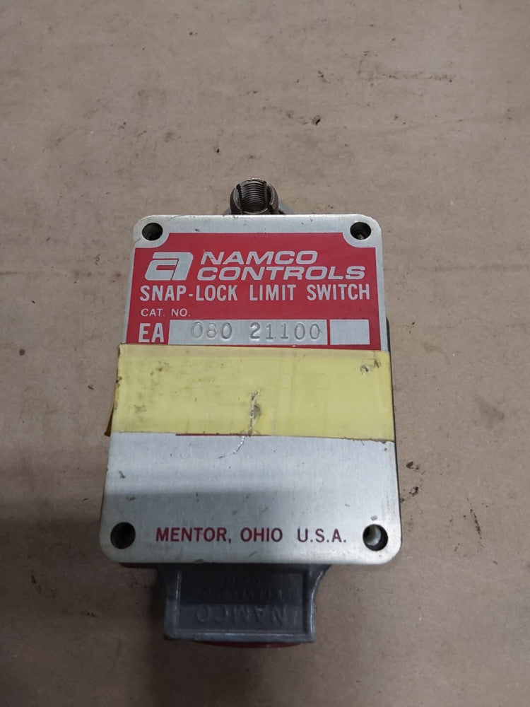 NAMCO EA080-21100 SNAP-LOCK LIMIT SWITCH NOS.