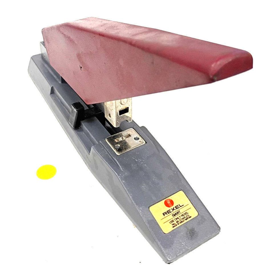 VINTAGE REXEL GIANT NO. 66 STAPLES FOR HEAVY DUTY STAPLERS