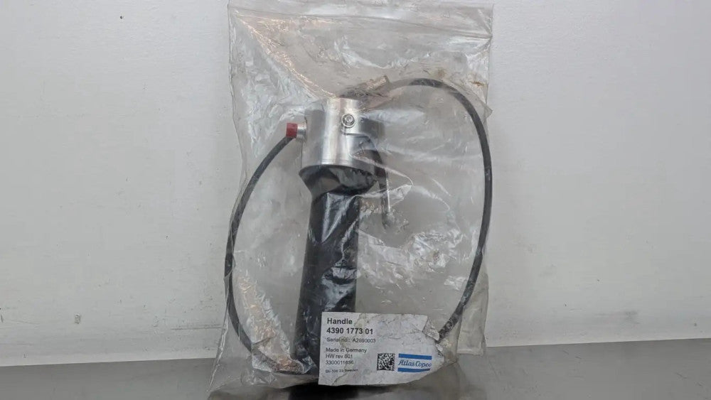 Atlas Copco 4390 1773 01 Handle 439177301