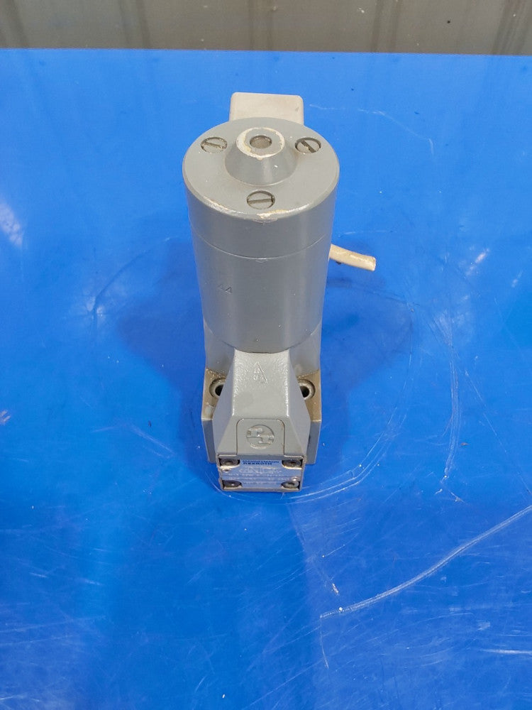 REXROTH M-3 SEW 6 U24/420 L G24 NZ4 DIRECTIONAL SEAT VALVE