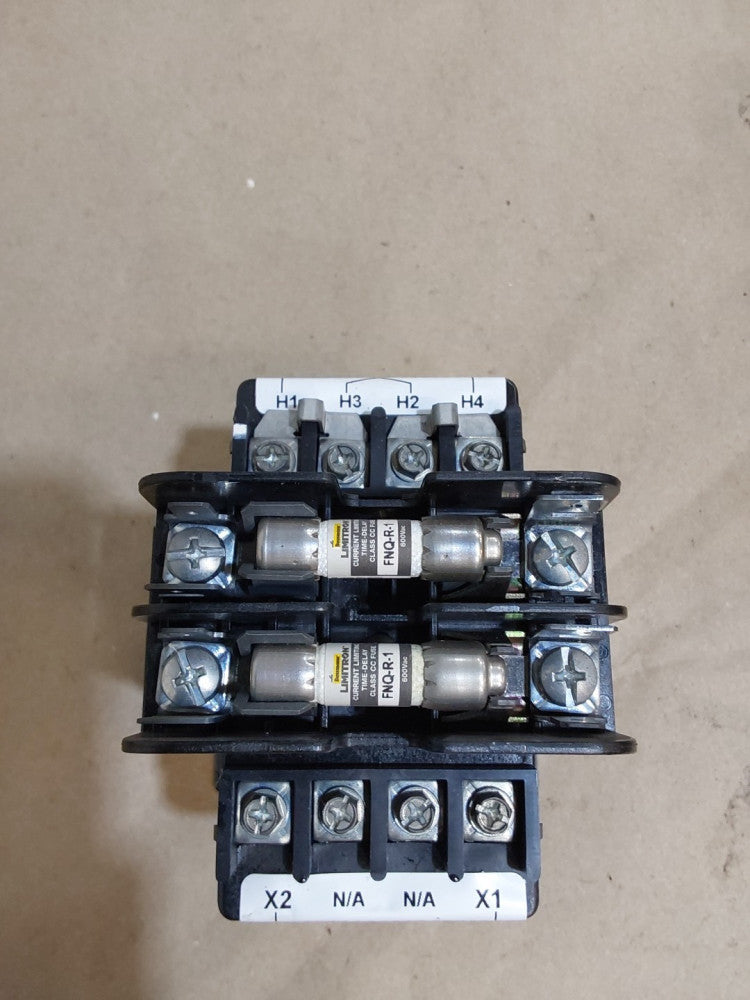 CUTLER-HAMMER C0100E2AXXFB Industrial Control Transformer 100 VA