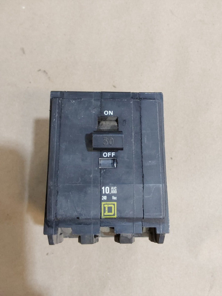 Square D 3 Pole 10,000 Aic 240 Vac Circuit Breaker