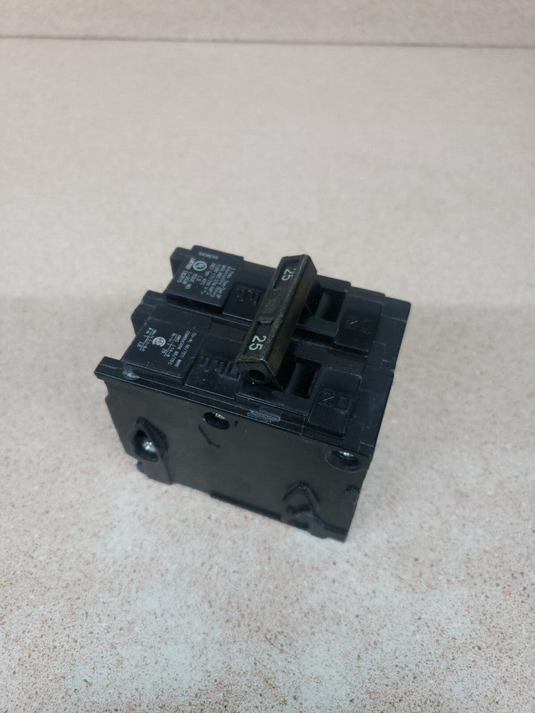 New Old Stock! Siemens Q225 25 Amp 2 Pole QP225 Circuit Breaker