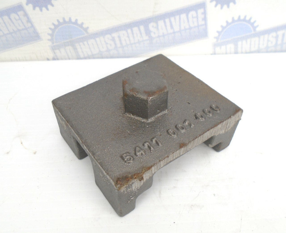 MILTON ROY - 5411-001-000 - CHEM PUMP LID (NEW)