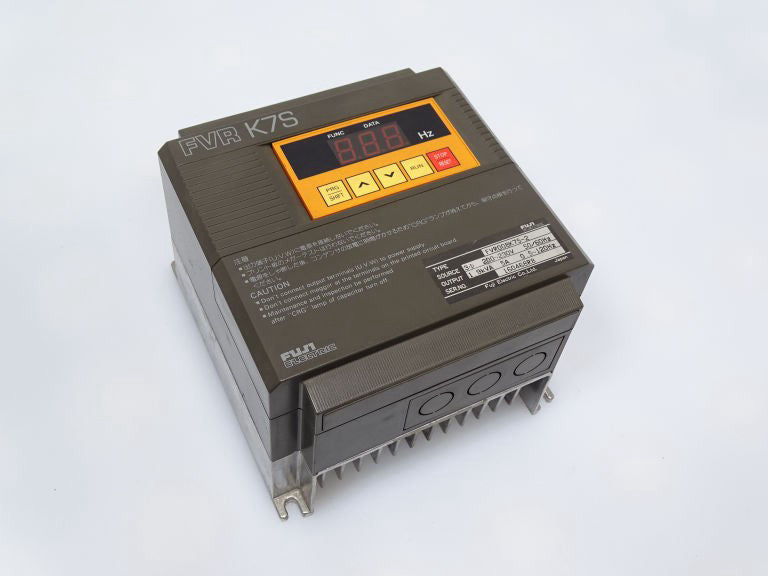 FUJI ELECTRIC FVR-008K7S-2 DRIVE
