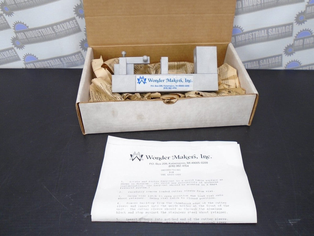 Wonder Makers Inc. - WM 01-8810 - Easy-Out Plunger - (NEW in BOX) -NOS