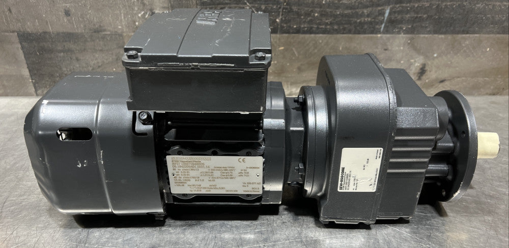 SEW-EURODRIVE Type R27DRS71S4BBE05 Motor With Gear Box Nos Surplus