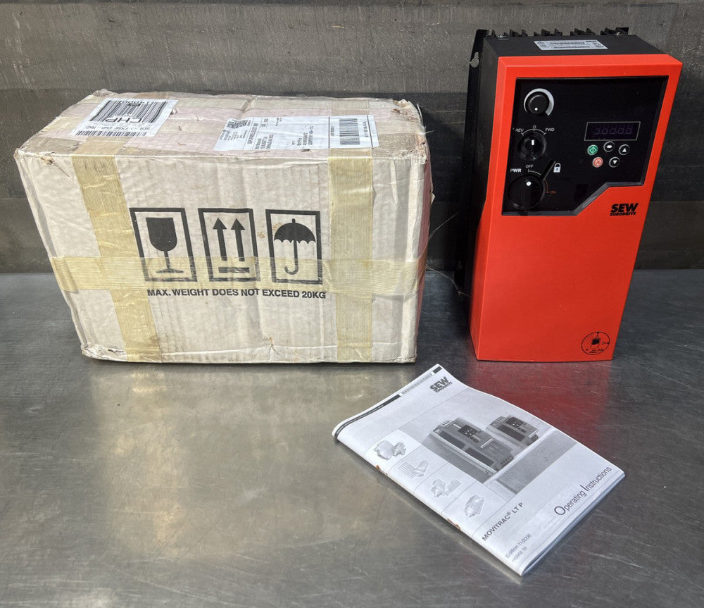 NOS SURPLUS Sew Eurodrive 1 HP/0.75WMOVITRAC LTP MCLTPA00085A3420 (60Hz)