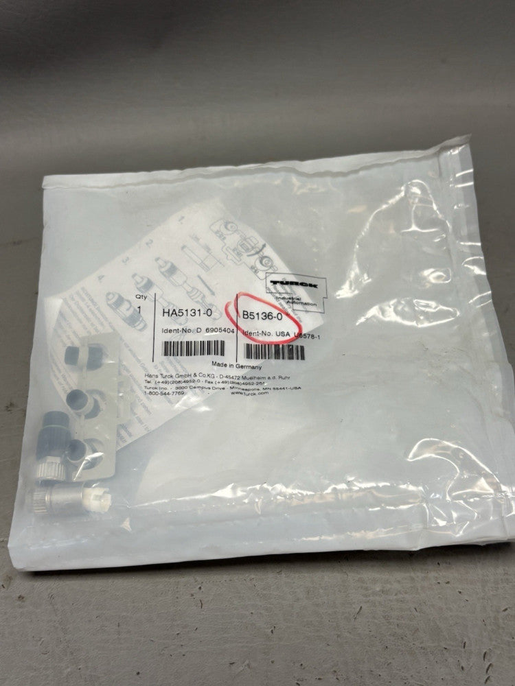 New Turck HA5131-0 6905404 B5136-0 Connector