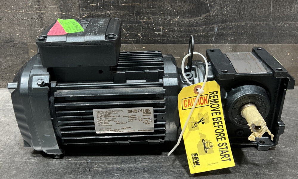 Sew Eurodrive S37 DRN80M4 Gearmotor 360/1751rpm 3ph 1hp 3/4in 230/460v-ac Nos