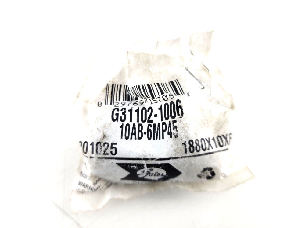 Gates G31102-1006 SureLok 5/8" x 2.48" Air Brake to Male Pipe 45°