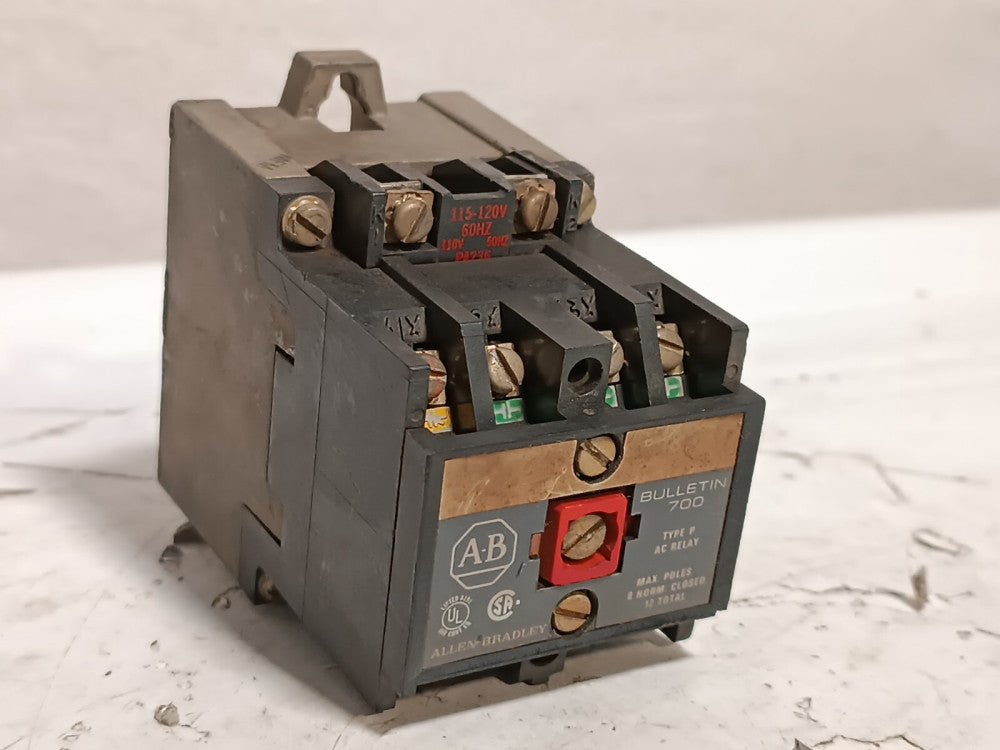 Allen-Bradley 700-P400A1 Bulletin 700 Convetible Contact Control Relay