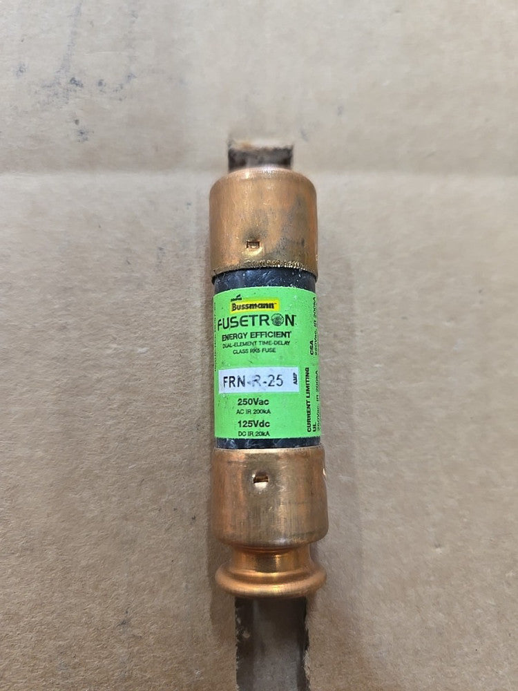 New Old Stock Bussmann FRN-R-25 FRNR25 25 Amp 250V DUAL ELEMENT TIME DELAY Fuse