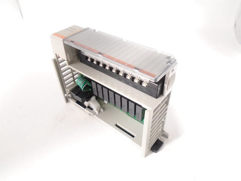 ALLEN BRADLEY 1769-OW8I PLC MODULE