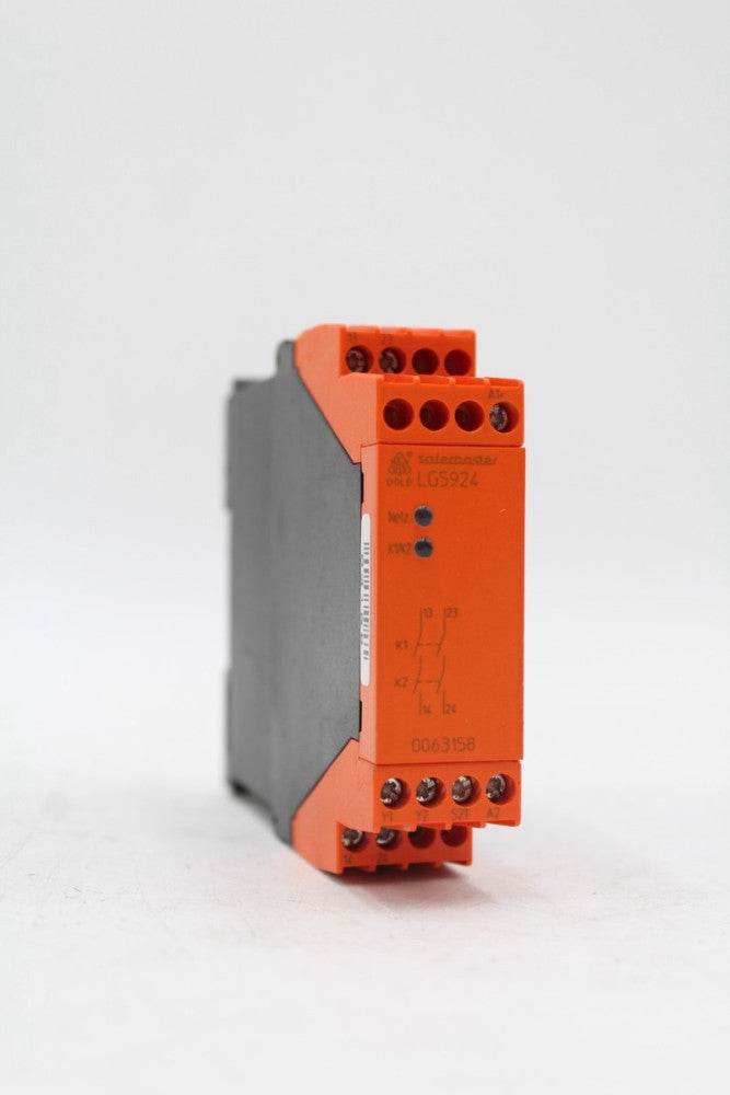 E.Dold & Sohne LG5924.02/61 1-Channel Safety Relay