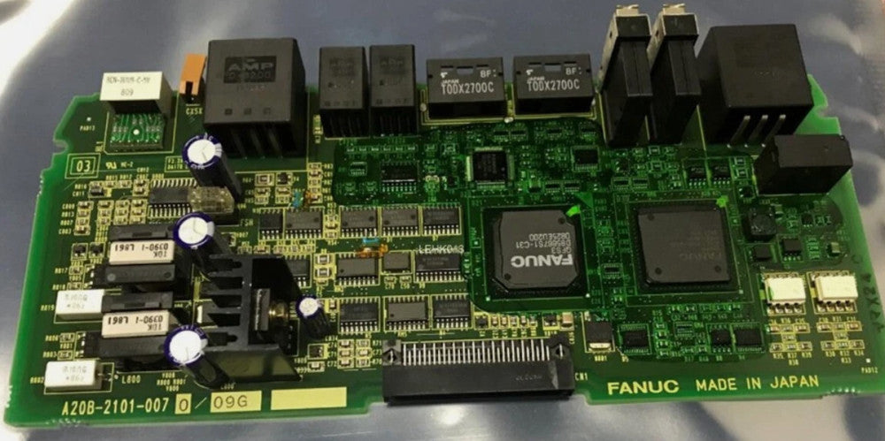 One Brand New FANUC A20B‑2101‑0070 A20B-2101-0070 Circuit Board
