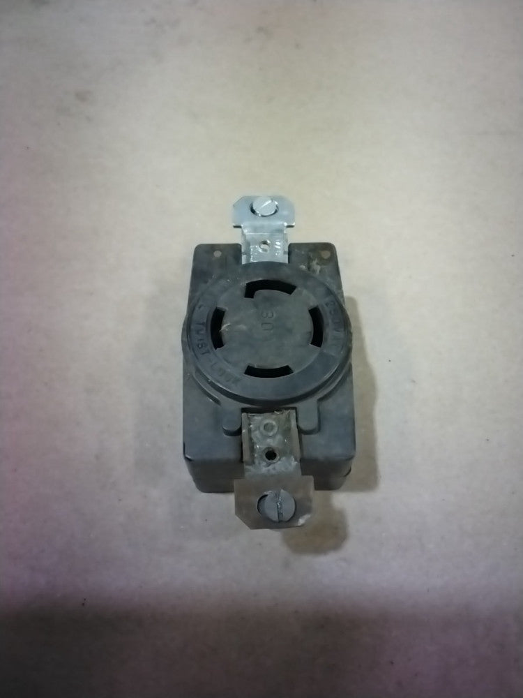 HUBBELL HBL3430G 30 A 250V TWIST LOCK RECEPTACLE 3-POLE