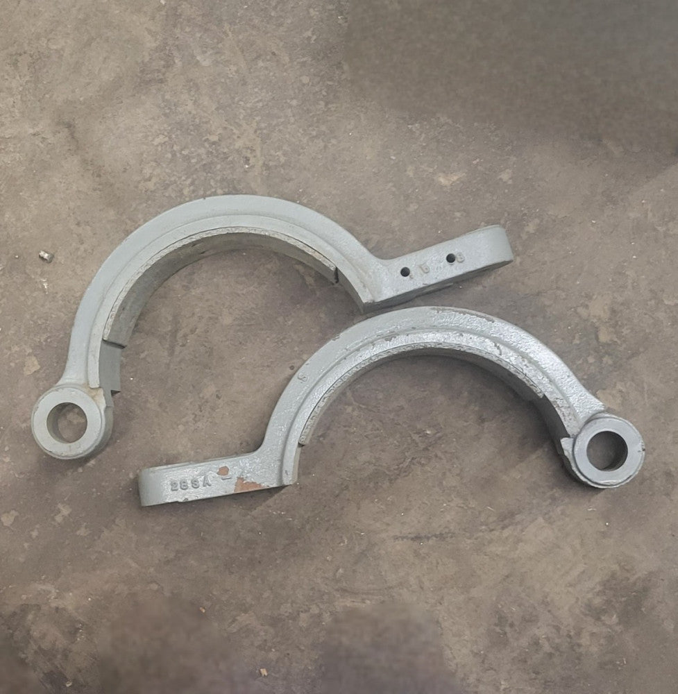 UNBRANDED HINGE CLAMP 289A **2 PIECES** OD: 11" ID: 8" LENGTH: 17"