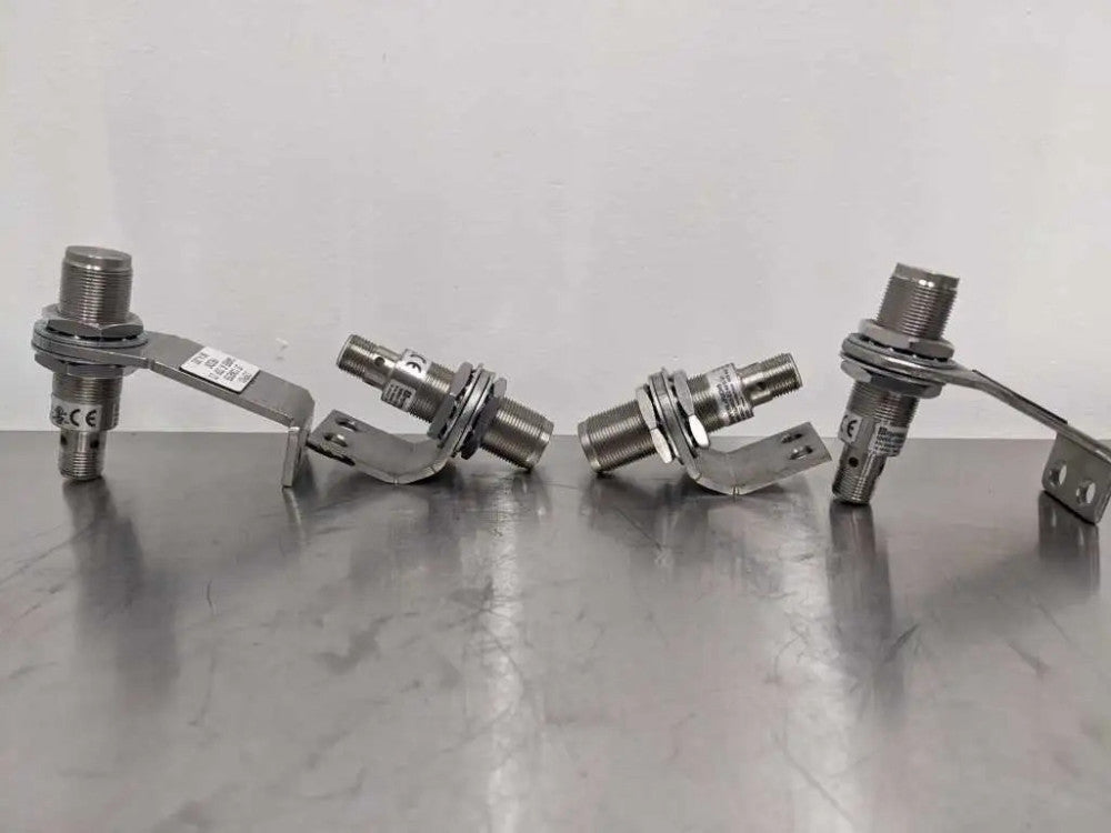 4 Pack Pepperl+Fuchs NMB5-18GM65-E2-NFE-V1 Proximity Sensor with brackets