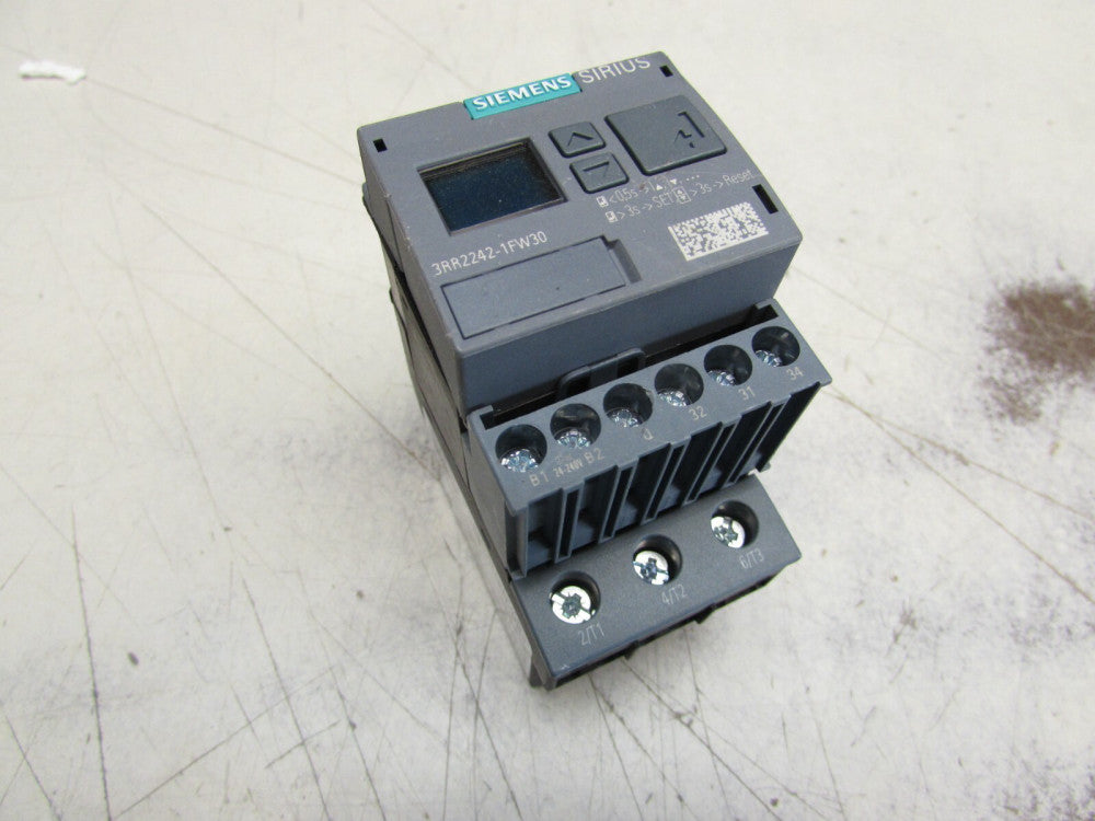 SIEMENS SIRIUS 3RR2242-1FW30 RELAY XLNT USED TAKEOUT MAKE OFFER !!