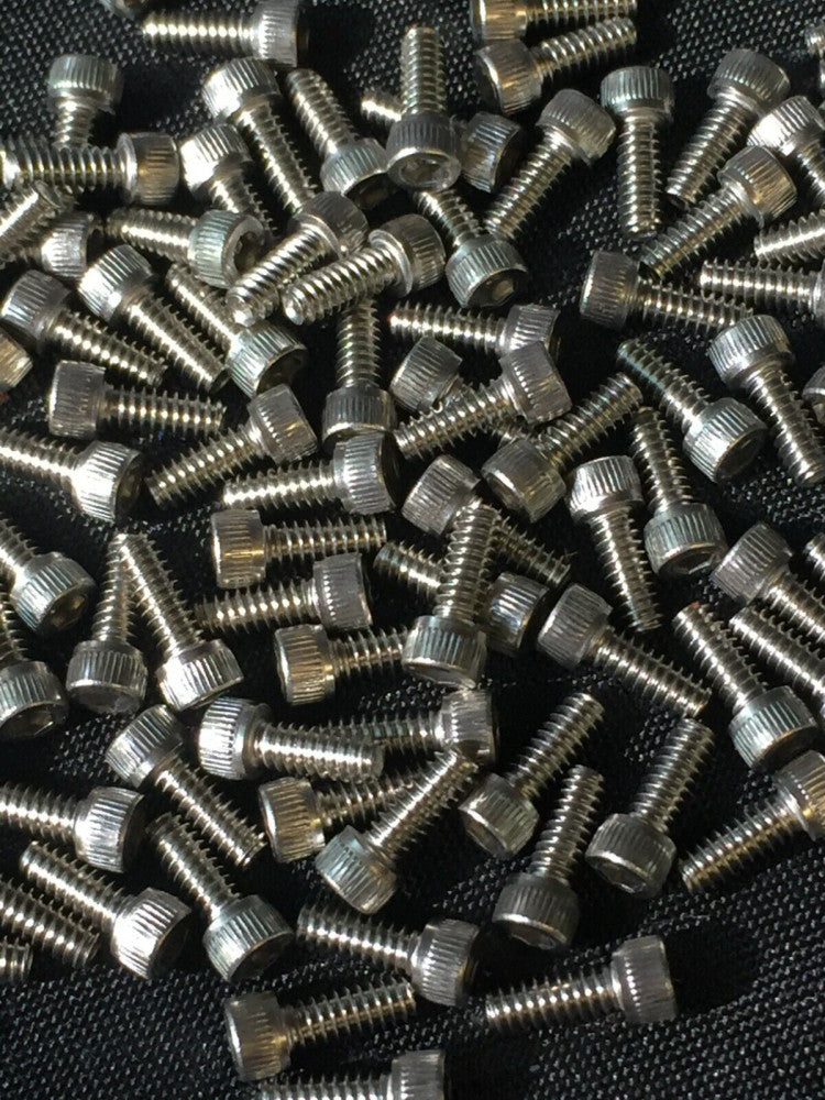 Lot of 100 6-32 Socket Head Cap Screws 3/8" Long 316 Stainless Steel