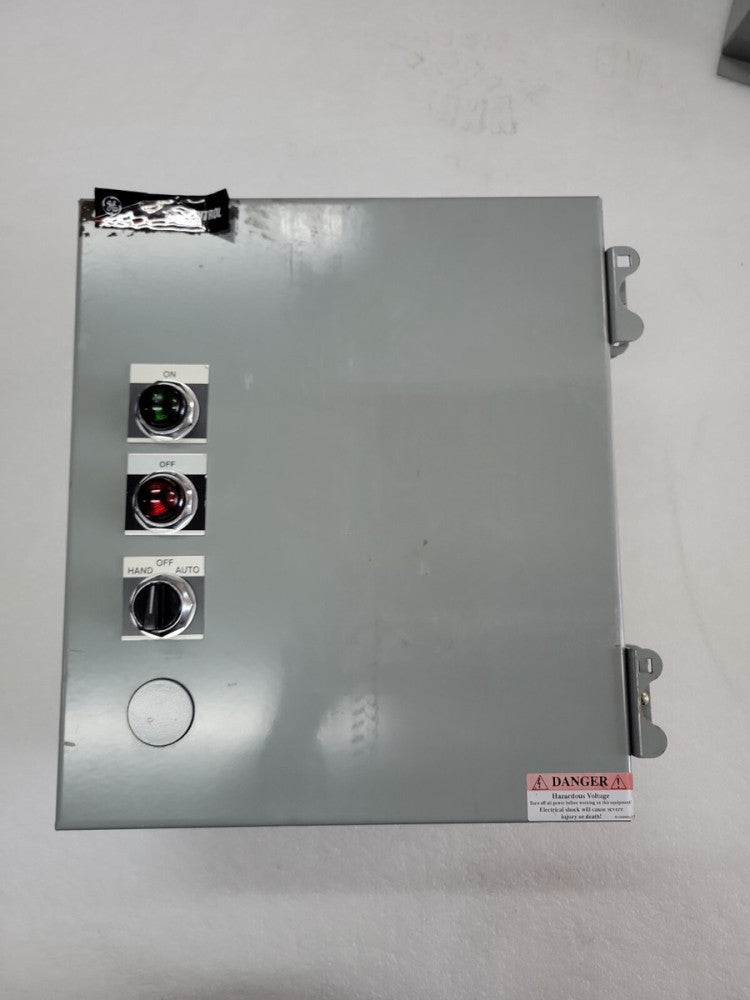 NEW GE CR460XE1D Lighting Contactor Enclosure With CR460 Contactors