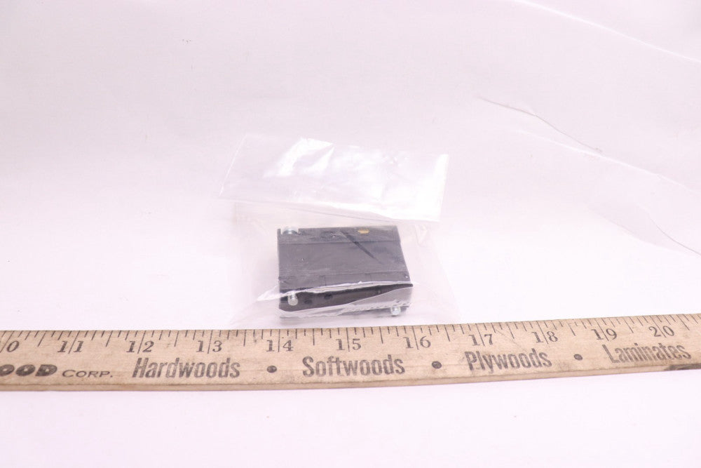 Crouzet Control Monostable Valve Module 8 PSI 3/2 81513600
