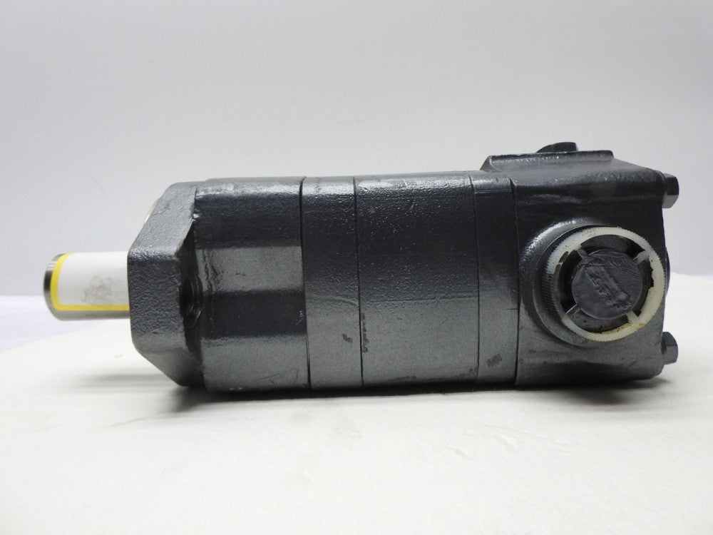 Max Motosports HY05816 Hydraulic Pump (2 Bolt, Keyed Shaft) NOB NEW