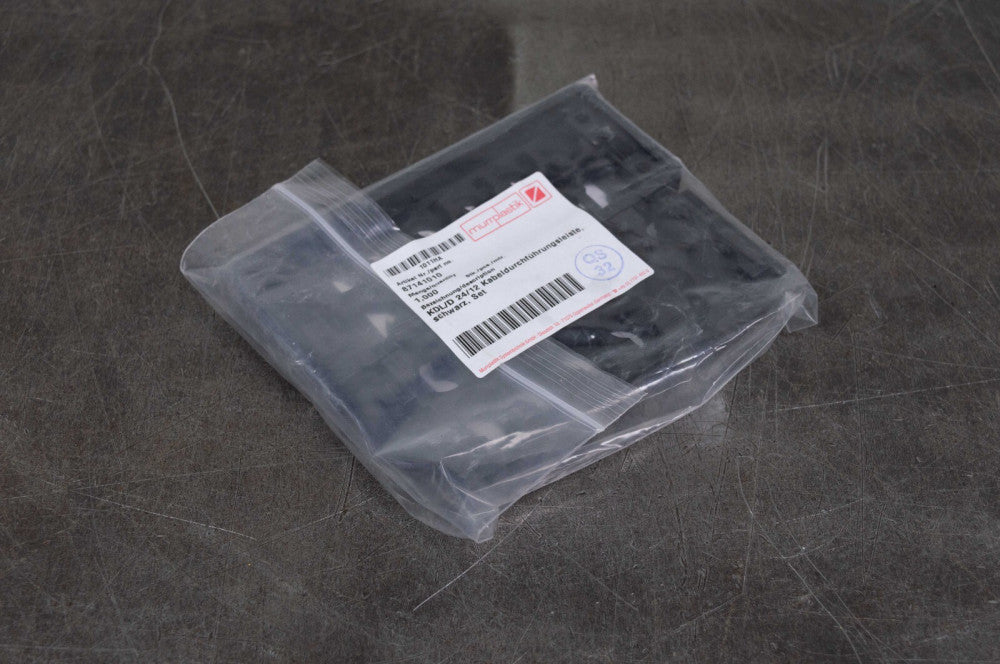 Murrplastik Systems 87141010 Cable Entry Frame 12 Hole IP65 UL Type 12/4x KDL/D