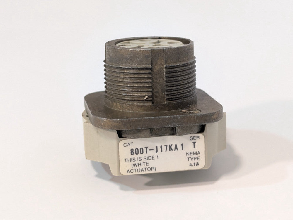 Allen-Bradley 800T-J17KA1 Ser T non-illuminated switch module, NEMA TYPE 4, 13