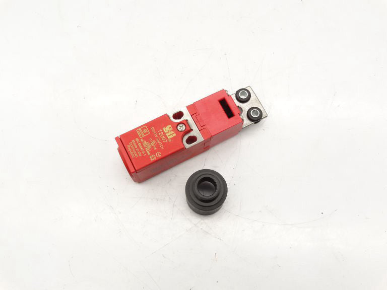 OMRON 44521-1050 Switch