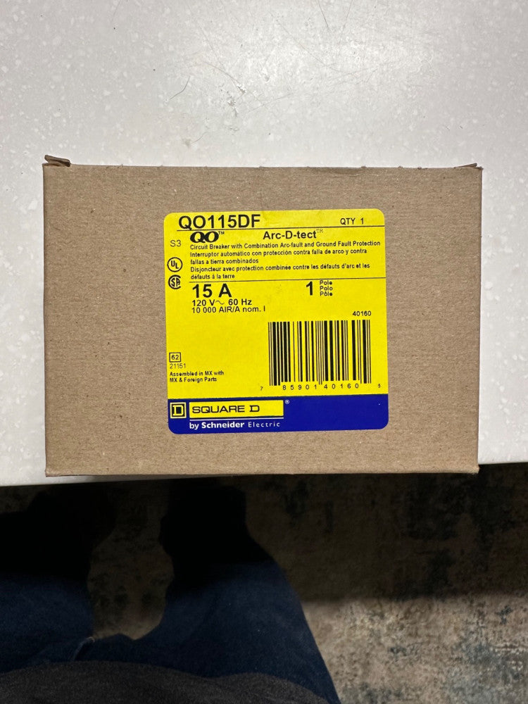 Square D QO115DF 1 Pole 15A  Circuit Breaker combination AFCI/GFCI