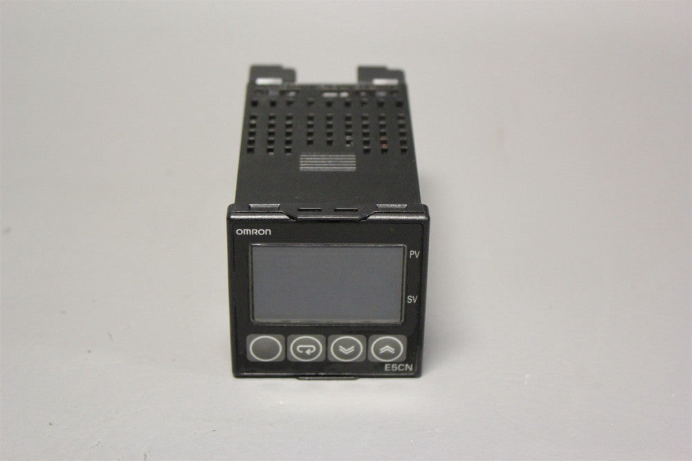 USED OMRON TEMPERATURE CONTROLLER E5CN-Q2MTD-500