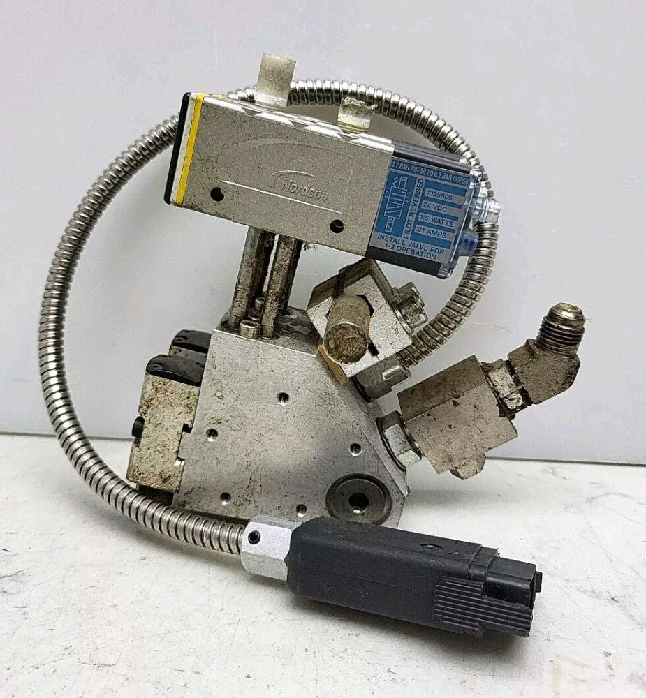 Nordson MB2-BEL02AIATLBSPF93 Hot Melt Glue Applicator 1095809 Solenoid Valve