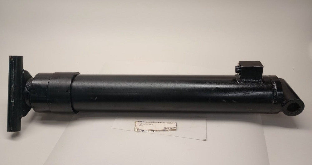 Bergen 05-021-004-Used Dock Leveler Cylinder 3-1/4 bore x 19 inch stroke
