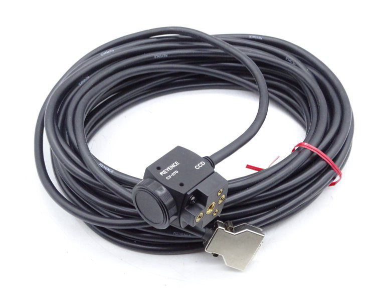 KEYENCE CORP CV-070(10M) CAMERA NEW