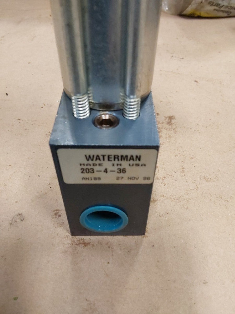 NOS Waterman Parker-Hannifin Solenoid Valve 203-4-36.....N6