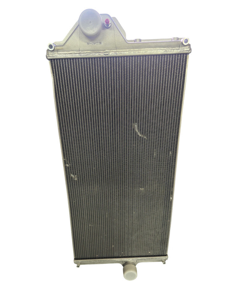 Genuine John Deere Radiator Aluminum RE570493 8R Tractor Hagie STS Sprayer