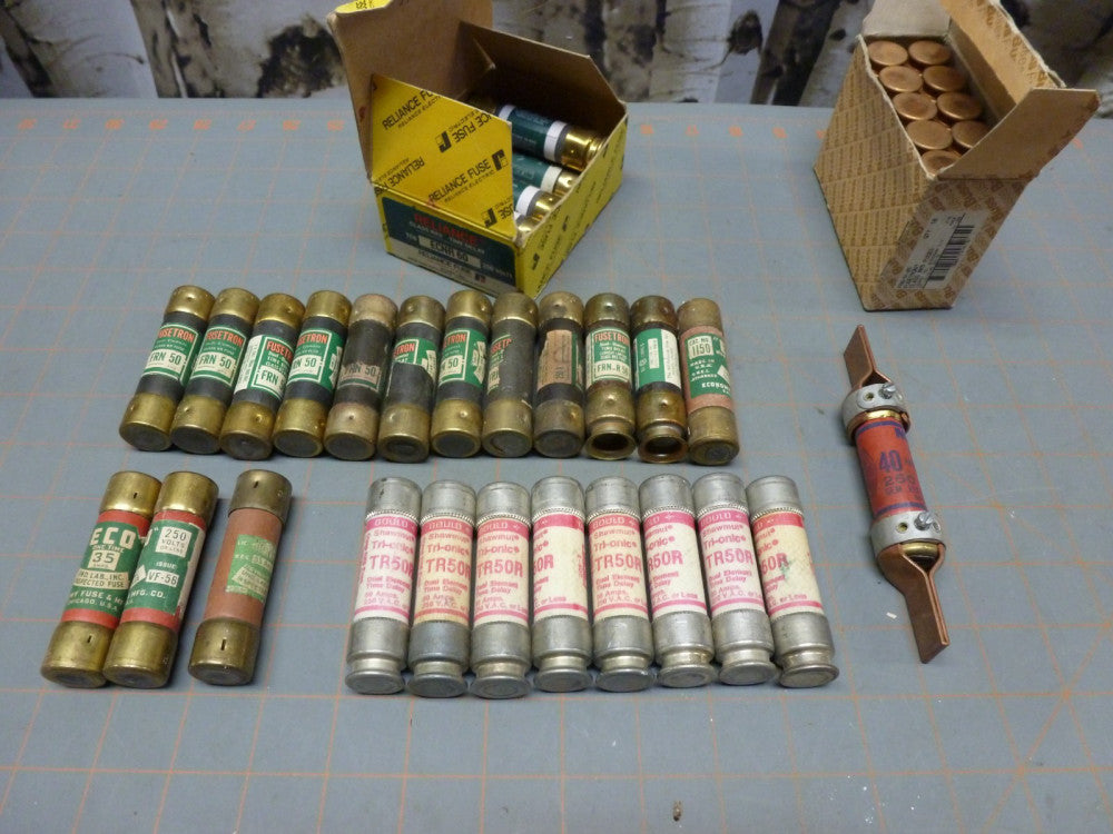 Lot of 40 New/Used TR/FRN/ECNR Time Delay Fuses 6x60A 20x50A 10x45A 3x35A 1x40A