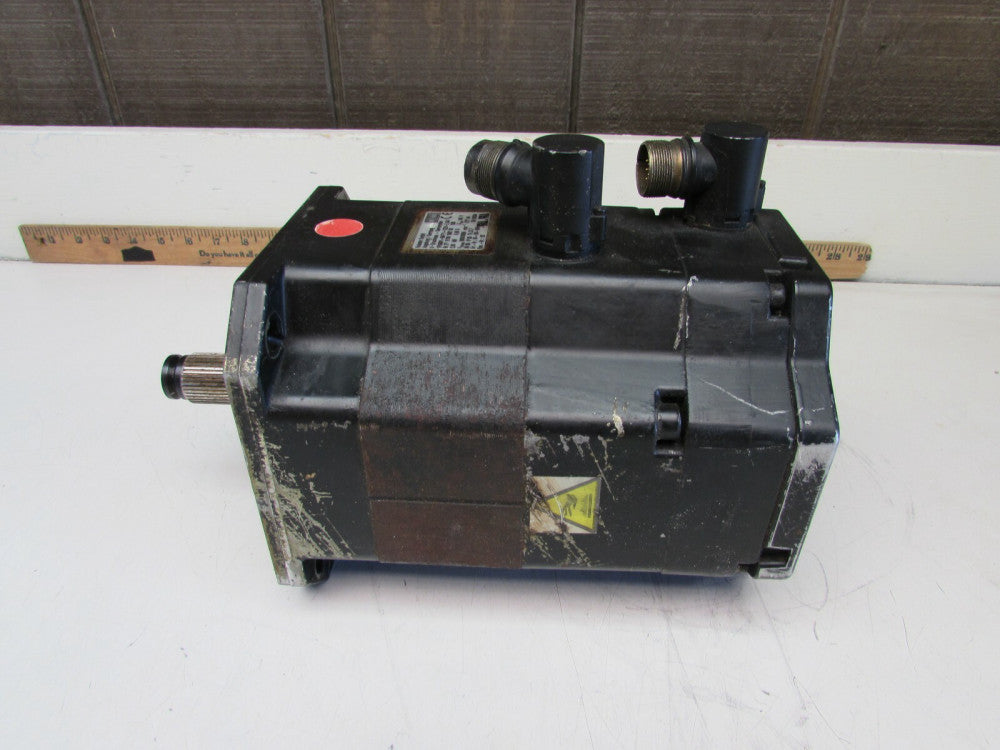KUKA 1FK6081-6AF71-1ZZ9-Z847 ,SERVO MOTOR 2.83KW ,6.6A 168V TAKEOUT! MAKE OFFER!